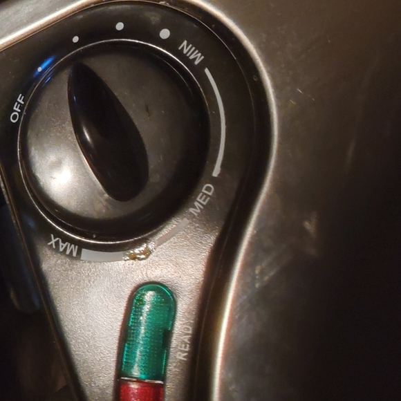 Small Appliance/ Bella Grill/ Panini Griller - Picture 4 of 5